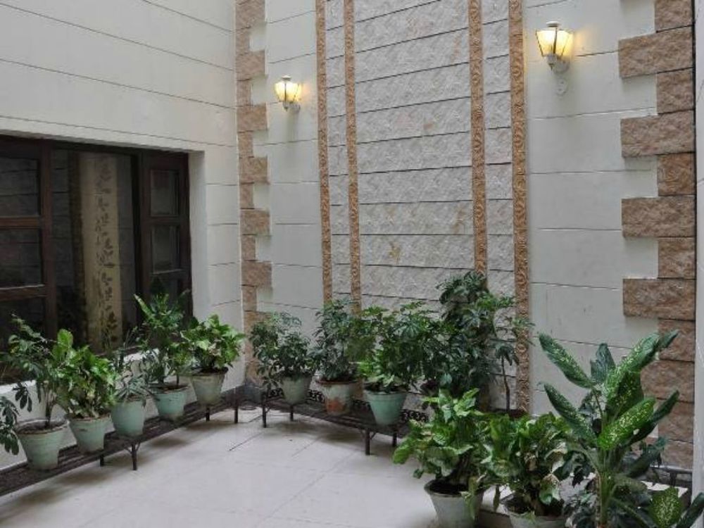 Hotel Diamond Inn Chandigarh Bagian luar foto